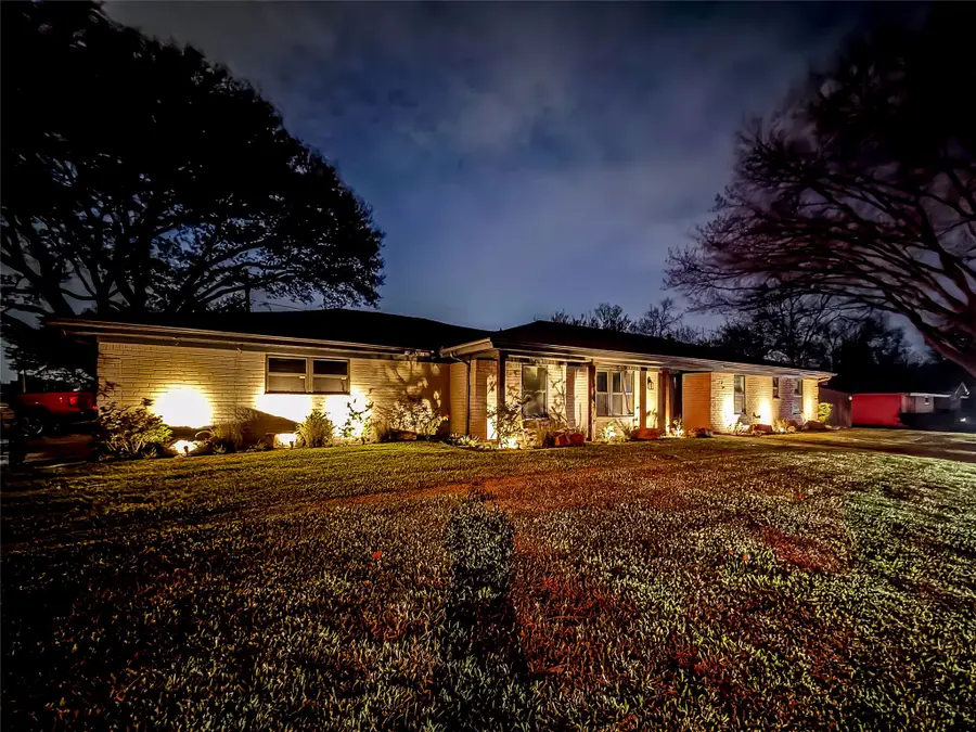 1701 Brown Trail, Hurst, TX 76054 - #3