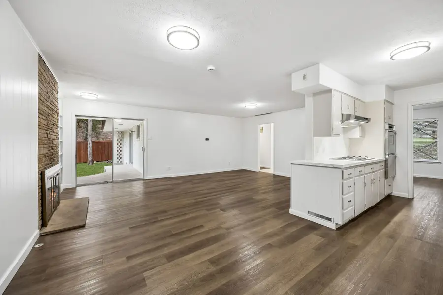 1106 Lady Lane, Duncanville, TX 75116 - #2