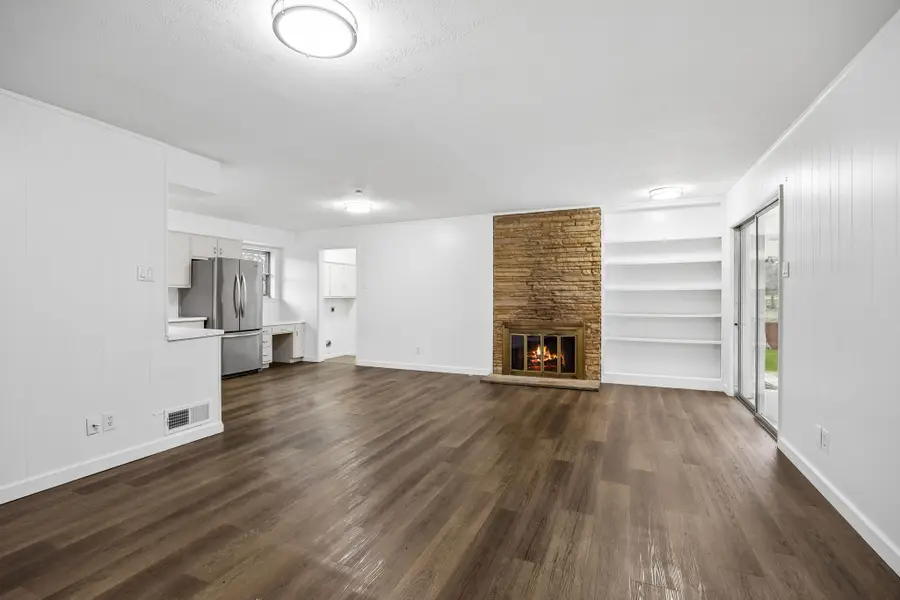 1106 Lady Lane, Duncanville, TX 75116 - #3