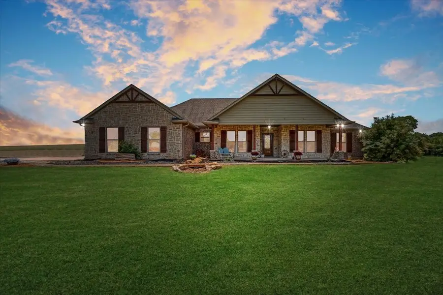 516 Spring Town Road, Van Alstyne, TX 75495 - #2