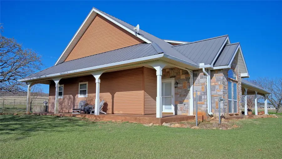 4460 Hildreth Pool Road, Bowie, TX 76230 - #3