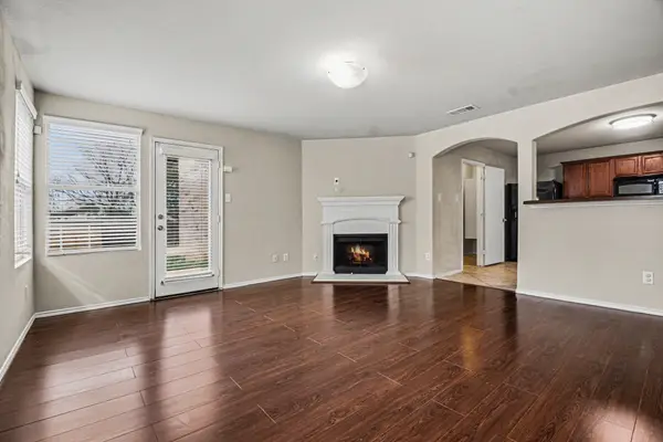 655 Lentisco Drive, Lancaster, TX 75146