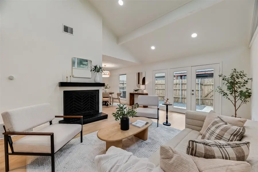 7412 E Northwest Highway #102, Dallas, TX 75231 - #3