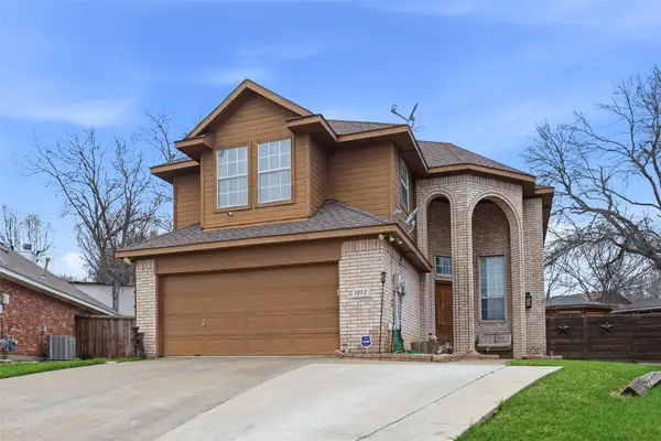 1812 Haley Circle, Carrollton, TX 75006