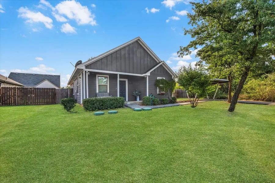 5630 Mesa Loop, Granbury, TX 76048 - #2