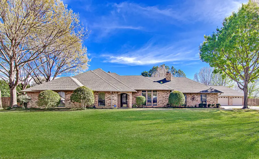 1208 Crockett Drive, Fort Worth, TX 76028 - #2