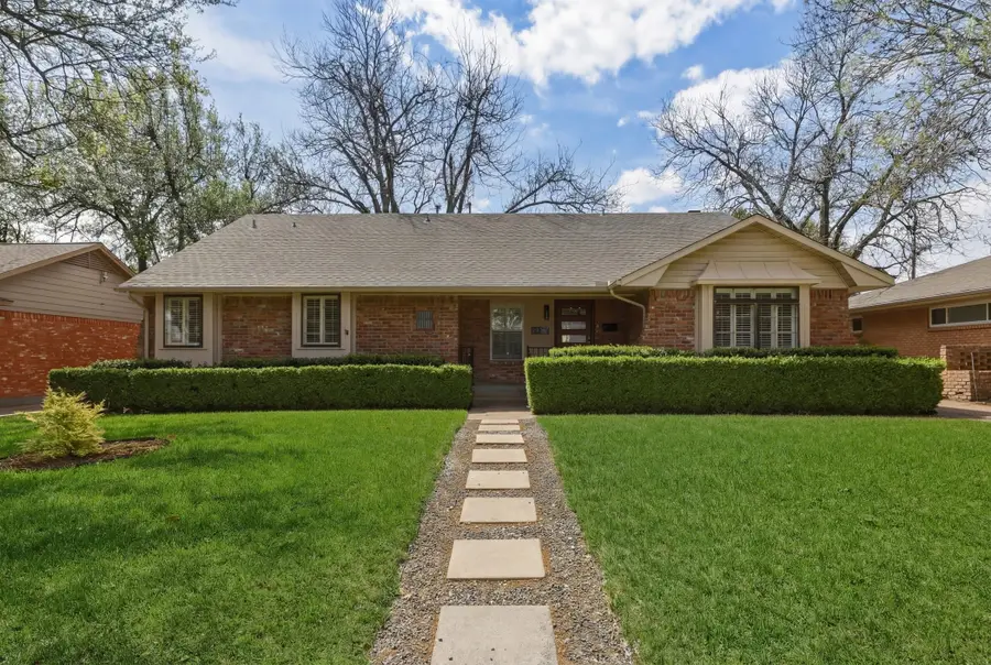 6338 Town Hill Lane, Dallas, TX 75214 - #2