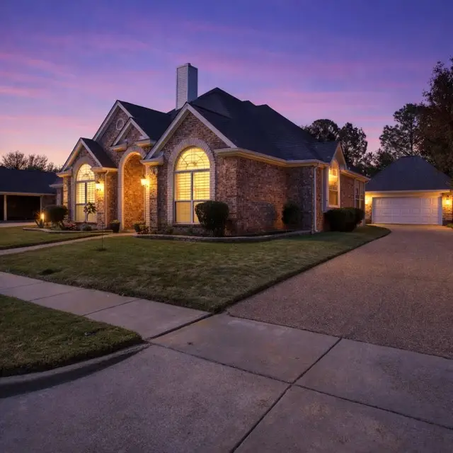 6908 Winthorp Drive, Arlington, TX 76001 - #3