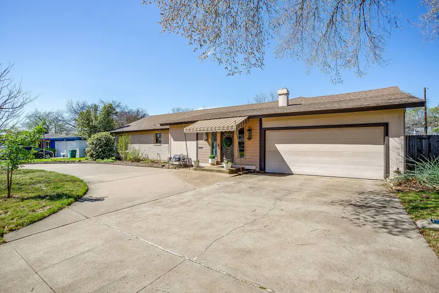 3954 Shannon Drive, Fort Worth, TX 76116 - #2