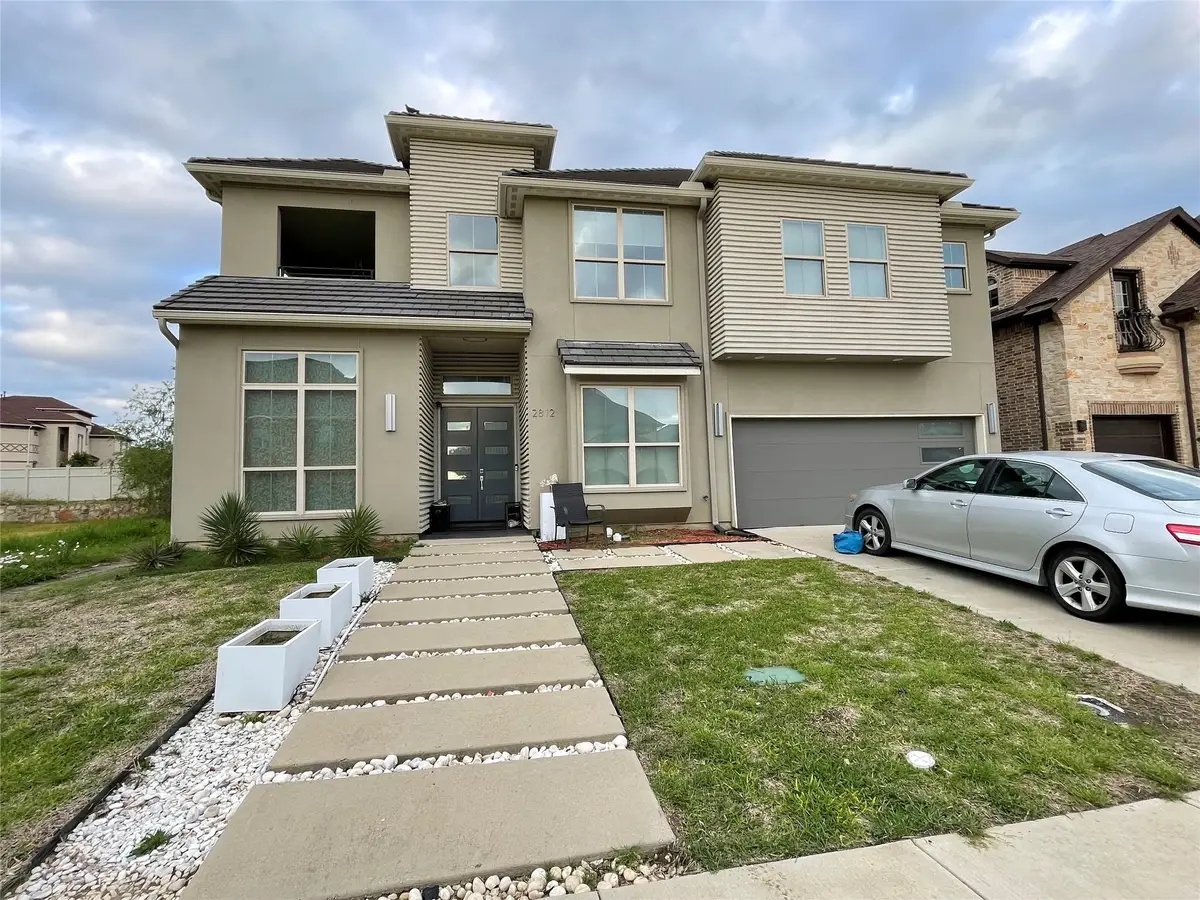 2812 Almanzor Avenue, Irving, TX 75062 - #1