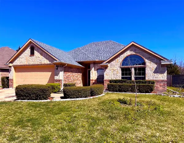 1110 Woodside Lane, Seagoville, TX 75159