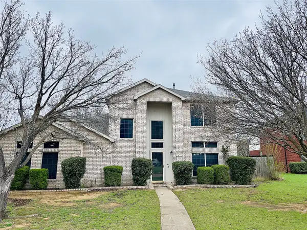 729 Wedgewood Drive, DeSoto, TX 75115