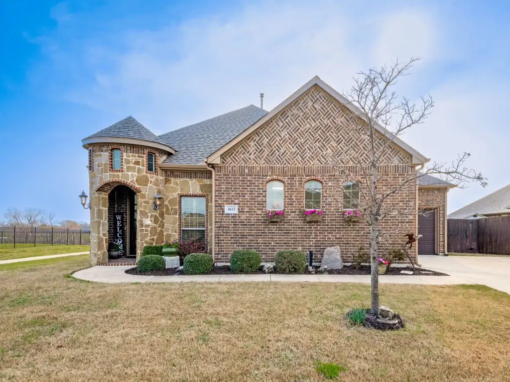 4612 Brookside Drive, Justin Roanoke, TX 76226 - #1