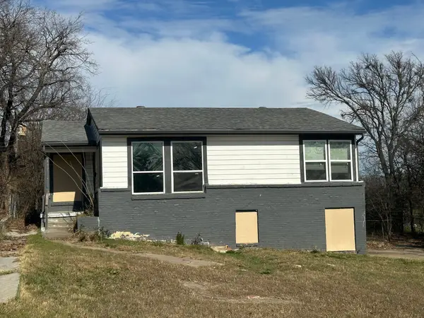 2437 Alloway Drive, Fort Worth, TX 76119