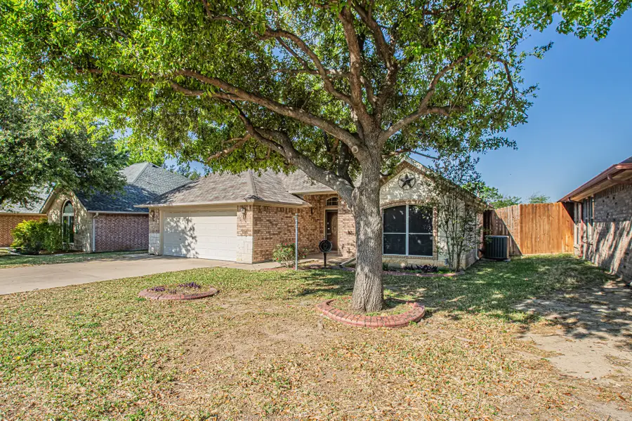 6813 Cheatham Drive, Watauga, TX 76148 - #2