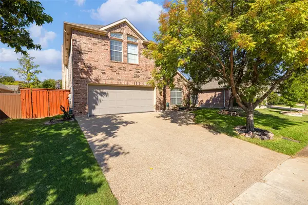 9427 Vista Circle, Irving, TX 75063