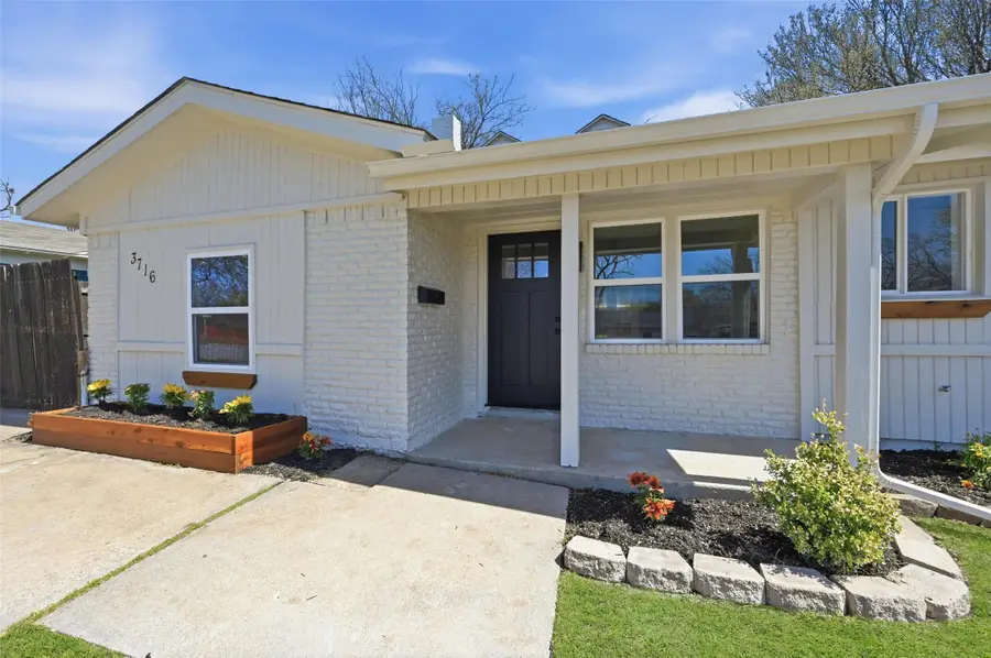 3716 Aurora Street, Haltom City, TX 76117 - #2