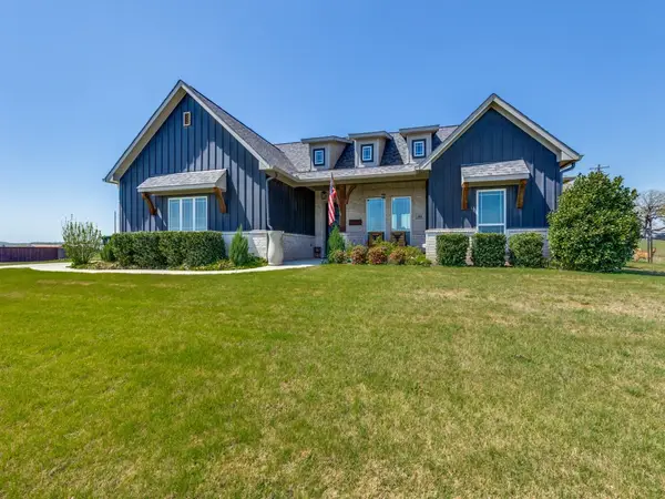 400 Christian Way, Azle, TX 76020