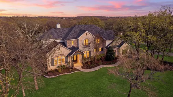 9651 Yellow Rose Lane, Pilot Point, TX 76258