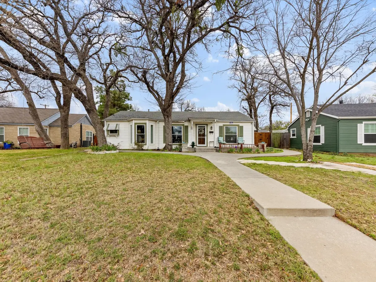 2153 W Lotus Avenue, Fort Worth, TX 76111 - #1