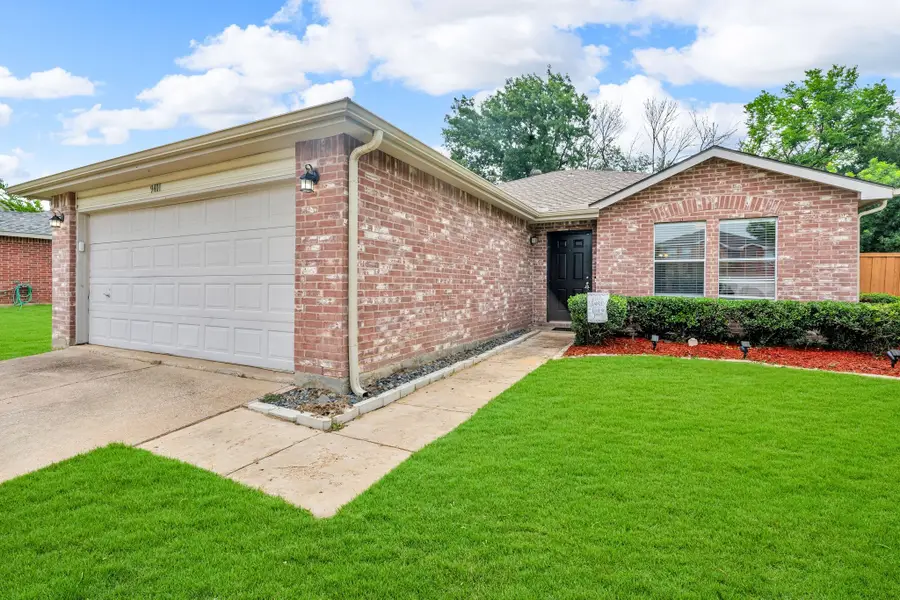 9401 Glen Falls Lane, Denton, TX 76210 - #3