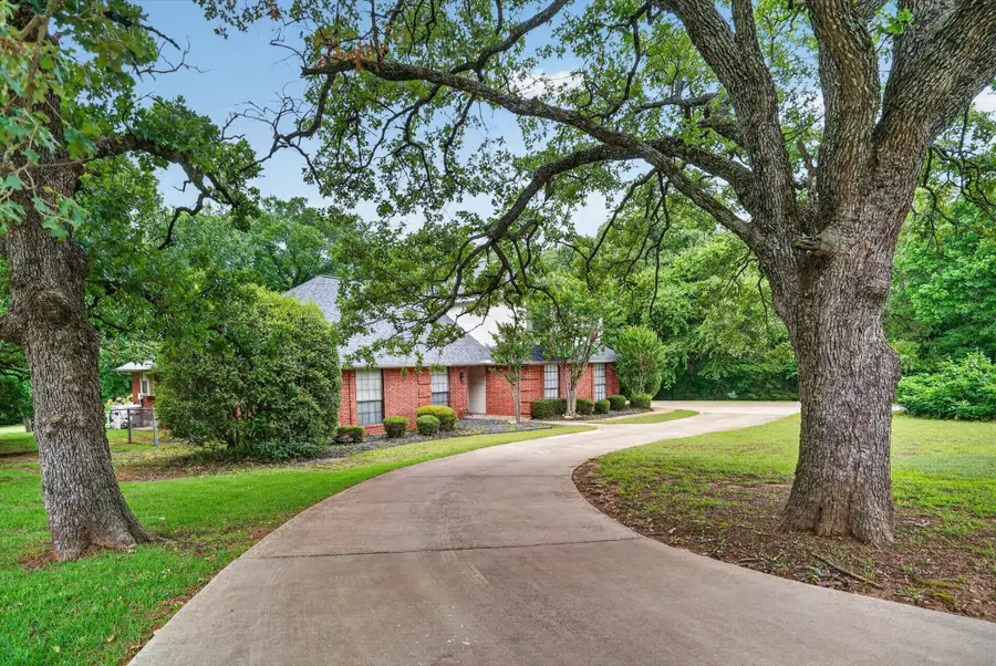 300 Post Lane, Burleson, TX 76028 - #2