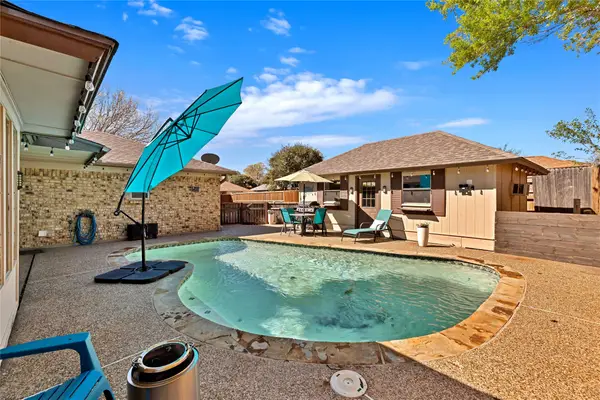 2701 Clearmeadow Court, Bedford, TX 76021