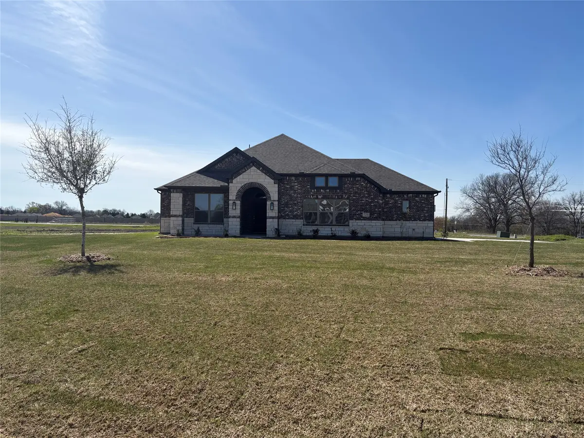 822 Sanders Road, Whitesboro, TX 76273 - #1