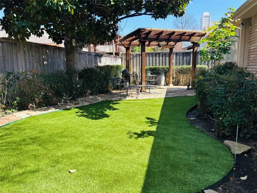 3789 Lakeway Court, Addison, TX 75001 - #2