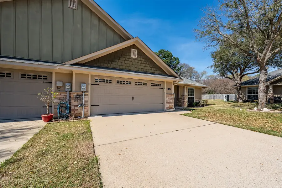 421 W Cumberland #205, Tyler, TX 75703 - #2