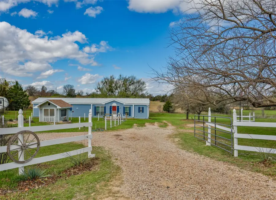 217 Cr 187, Gainesville, TX 76240 - #2