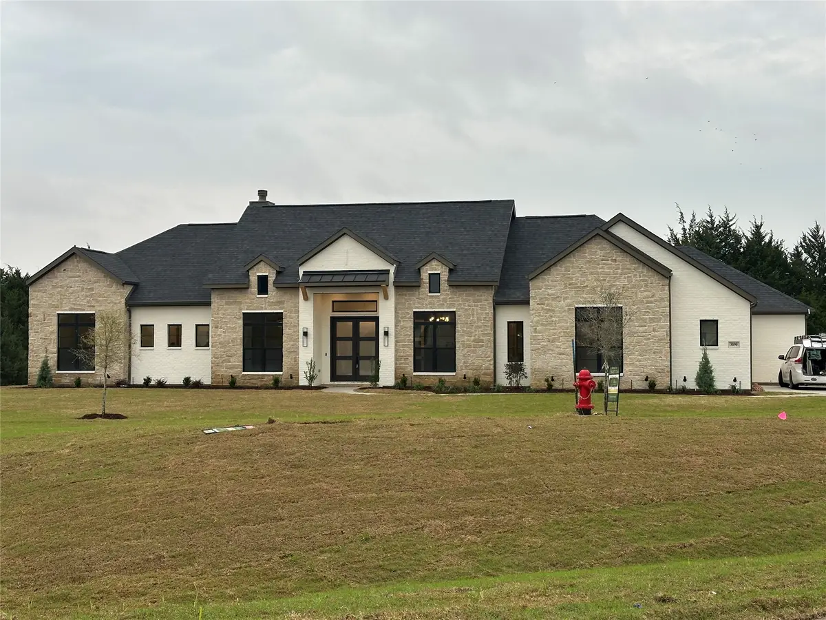 3090 Glen Oaks Drive, Waxahachie, TX 75165 - #1