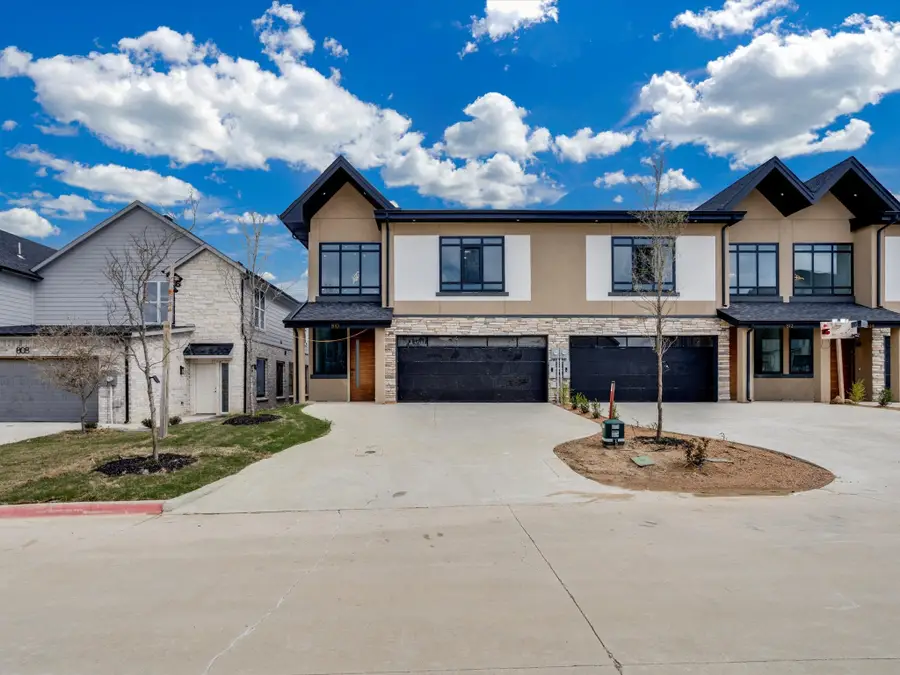 810 Premier Parkway, Grand Prairie, TX 75051 - #2