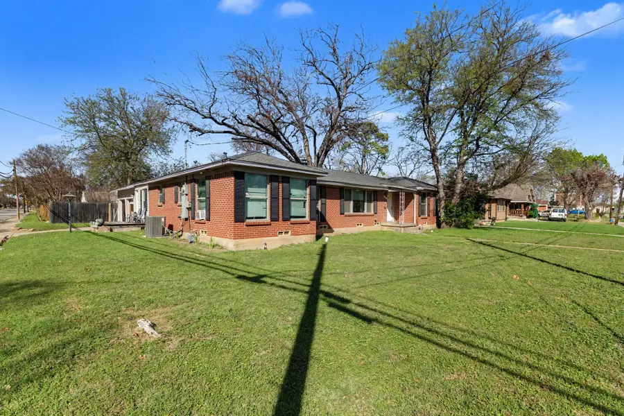 401 E 8th Street, Irving, TX 75060 - #2