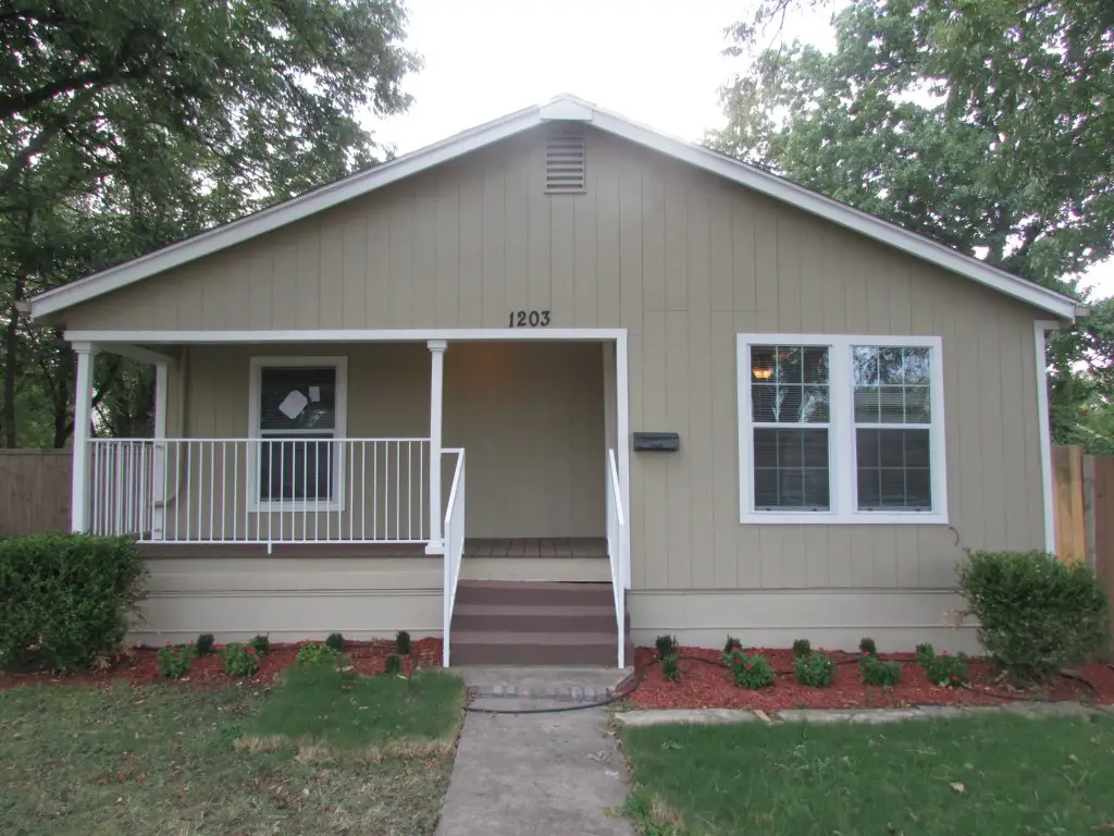 1203 N College Street, McKinney, TX 75069 - #1