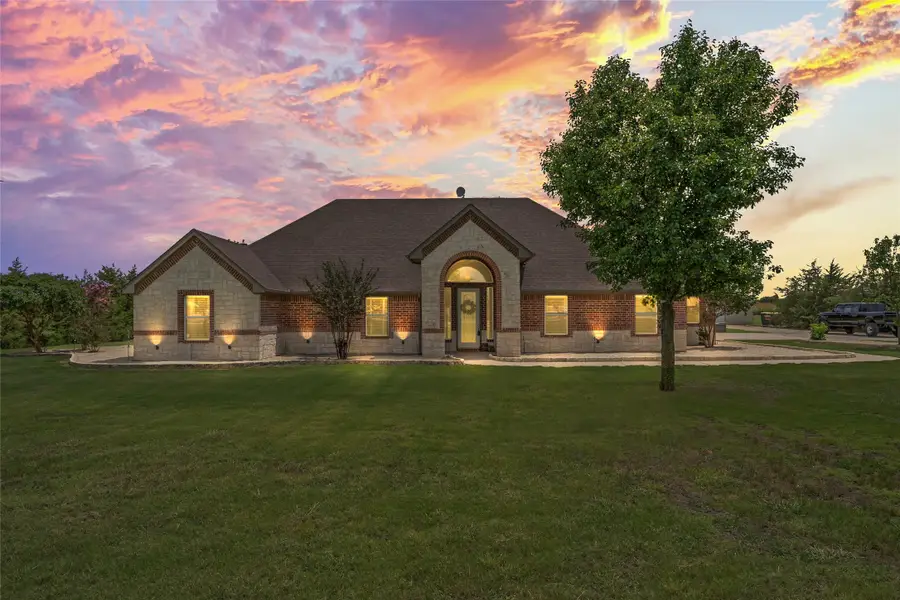 6713 Mustang Trail, Sanger, TX 76266 - #2