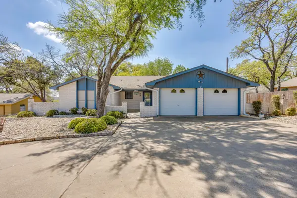 4031 Fairway Drive, De Cordova, TX 76049