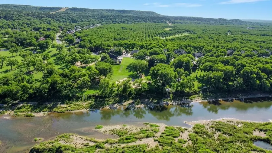8820 Ravenswood Road, Granbury, TX 76049 - #2