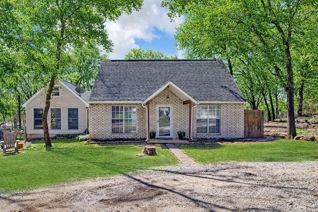 1313 Apache Court, Joshua, TX 76058 - #1