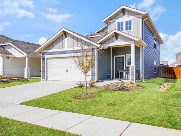 3912 Murvaul Drive, Farmersville, TX 75442