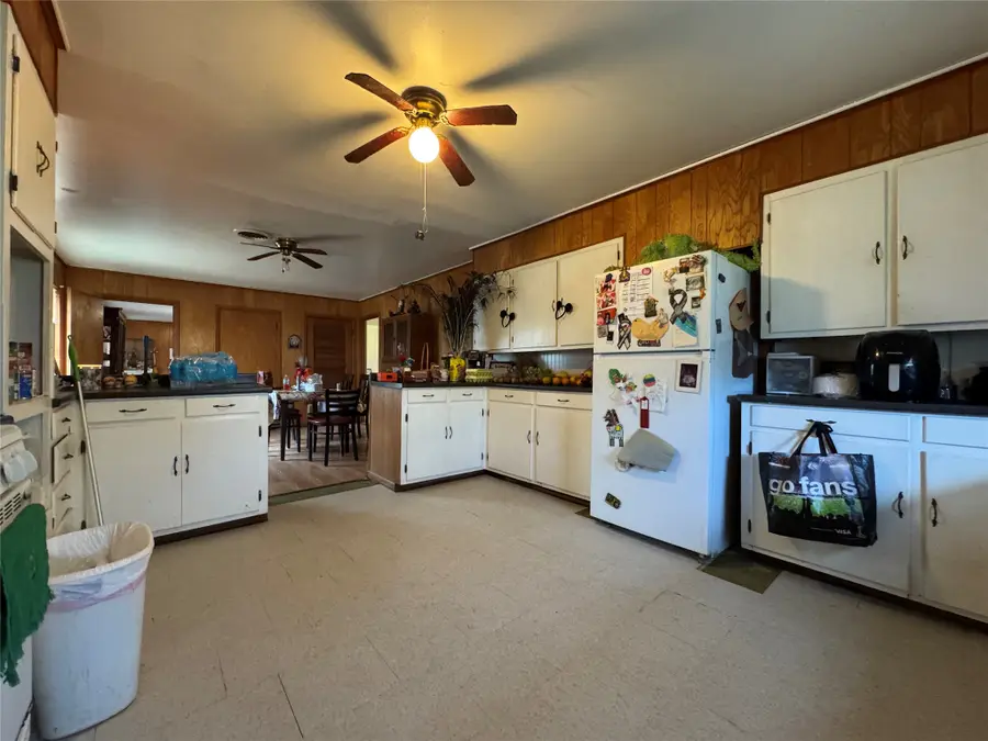 733 Foster Street, Marlin, TX 76661 - #3