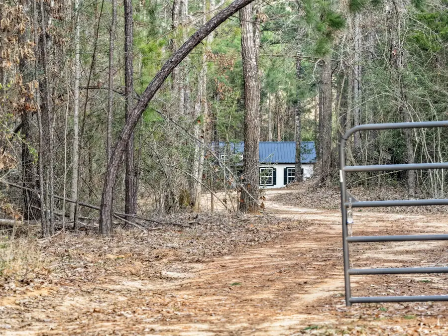 9190 County Road 2136 N, Henderson, TX 75652 - #2