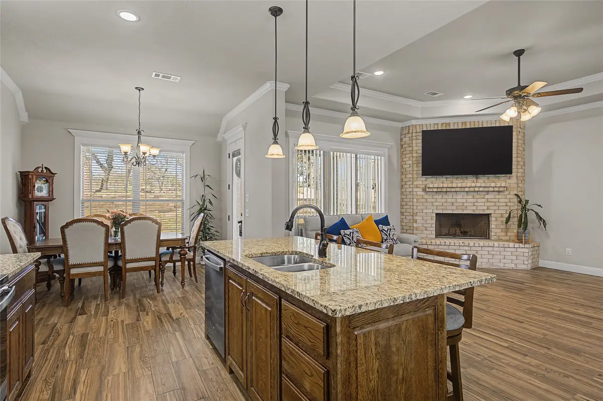 1041 Tex Lane, Springtown, TX 76082 - #1