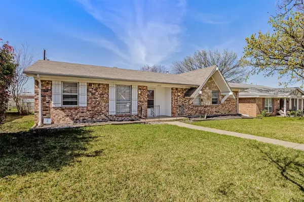 2525 Belhaven Drive, Mesquite, TX 75150