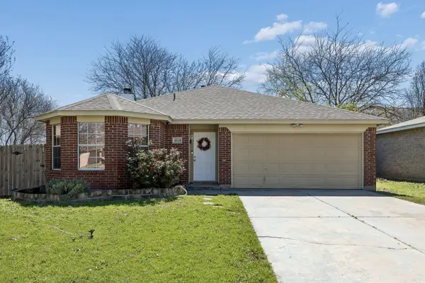 4628 Brimstone Drive, Fort Worth, TX 76244
