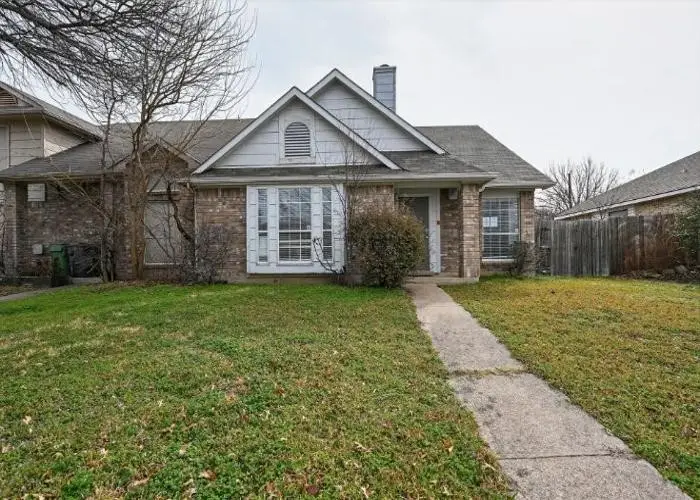 6611 Olivewood Drive, Arlington, TX 76001 - #1