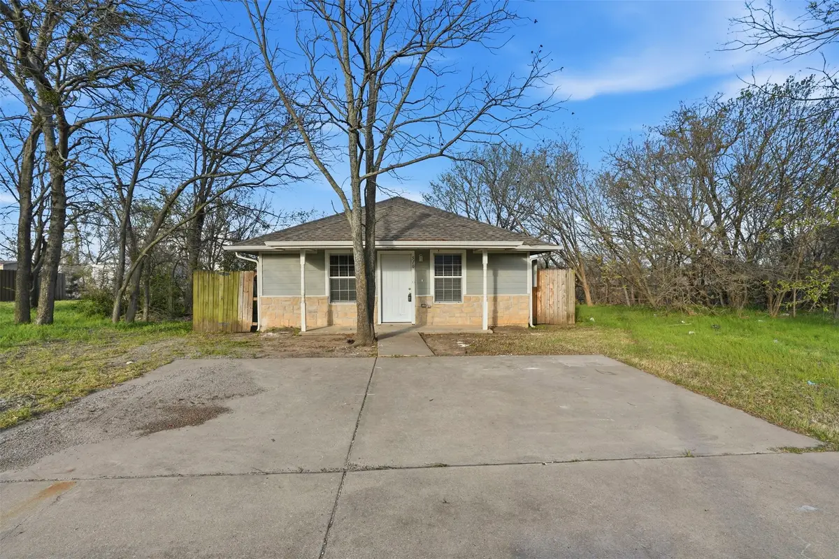 510 S First Street, Sherman, TX 75090 - #1