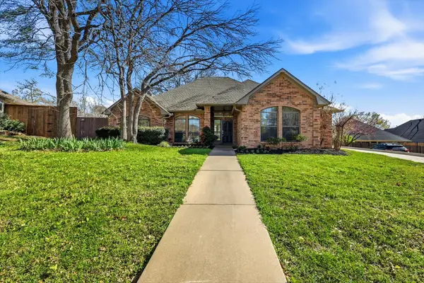 724 Smokerise Circle, Denton, TX 76205