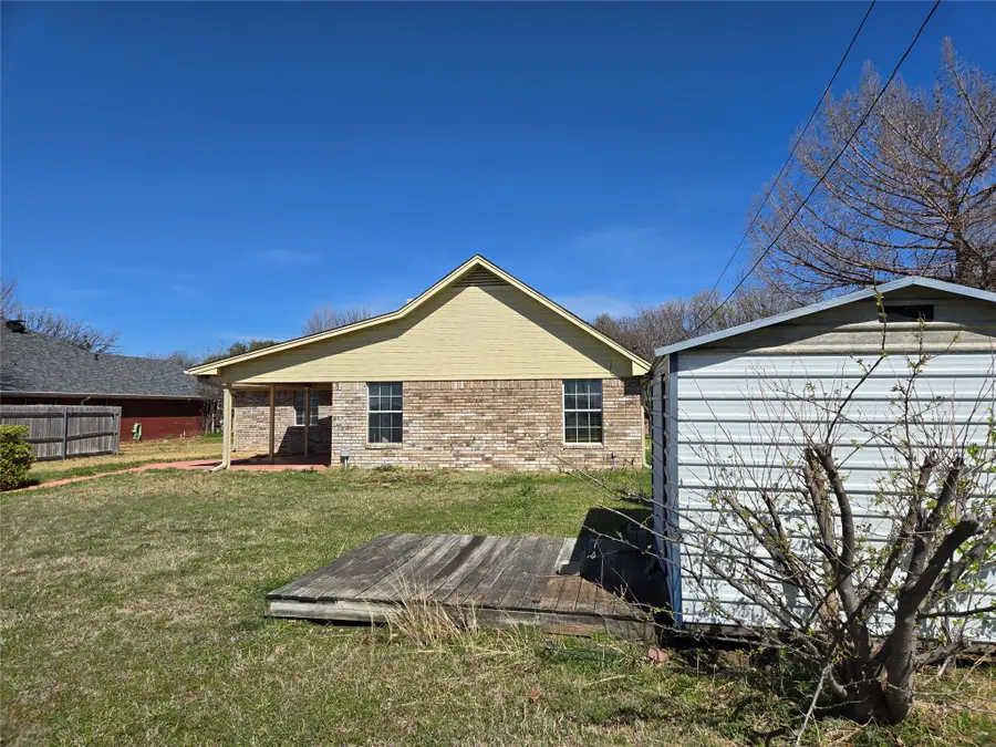 1115 Winona Street, Weatherford, TX 76086 - #3