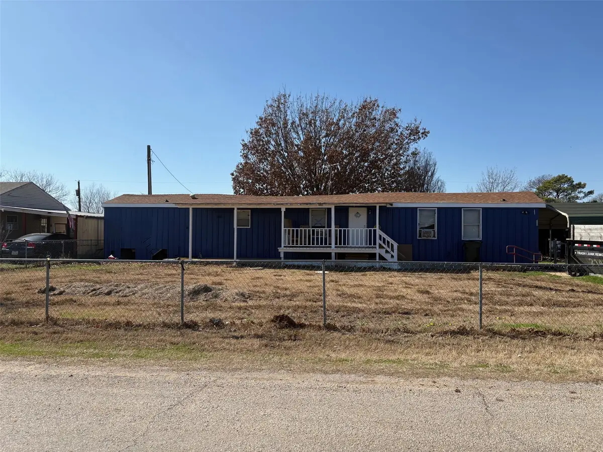 209 County Road 4852, Newark, TX 76071 - #1